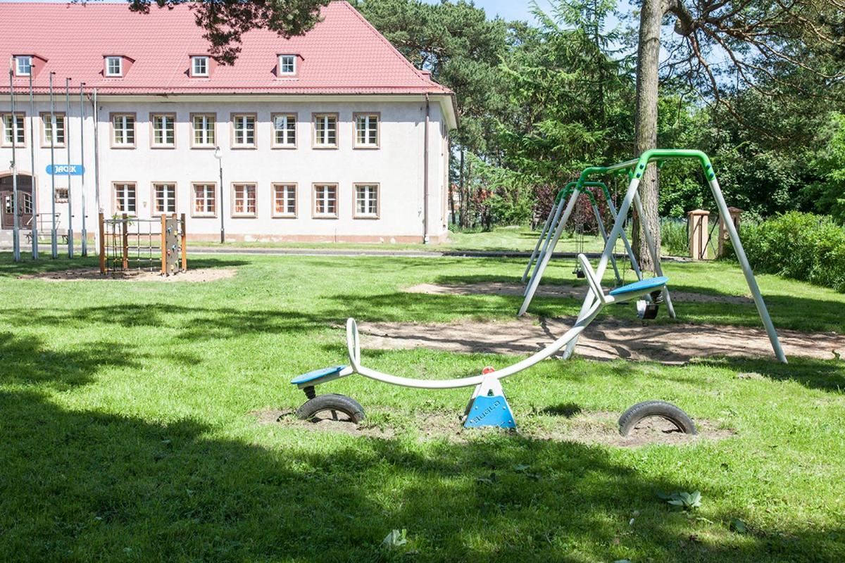 ホテル Rewita Rogowo K Kolobrzegu エクステリア 写真